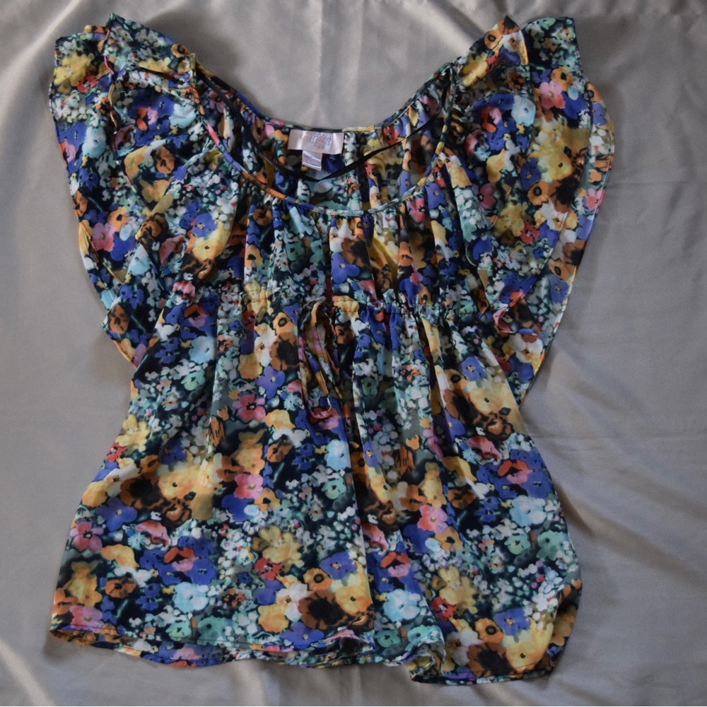 H&M The Garden Collection Black Floral Flutter Short Sleeved Blouse Size 4
